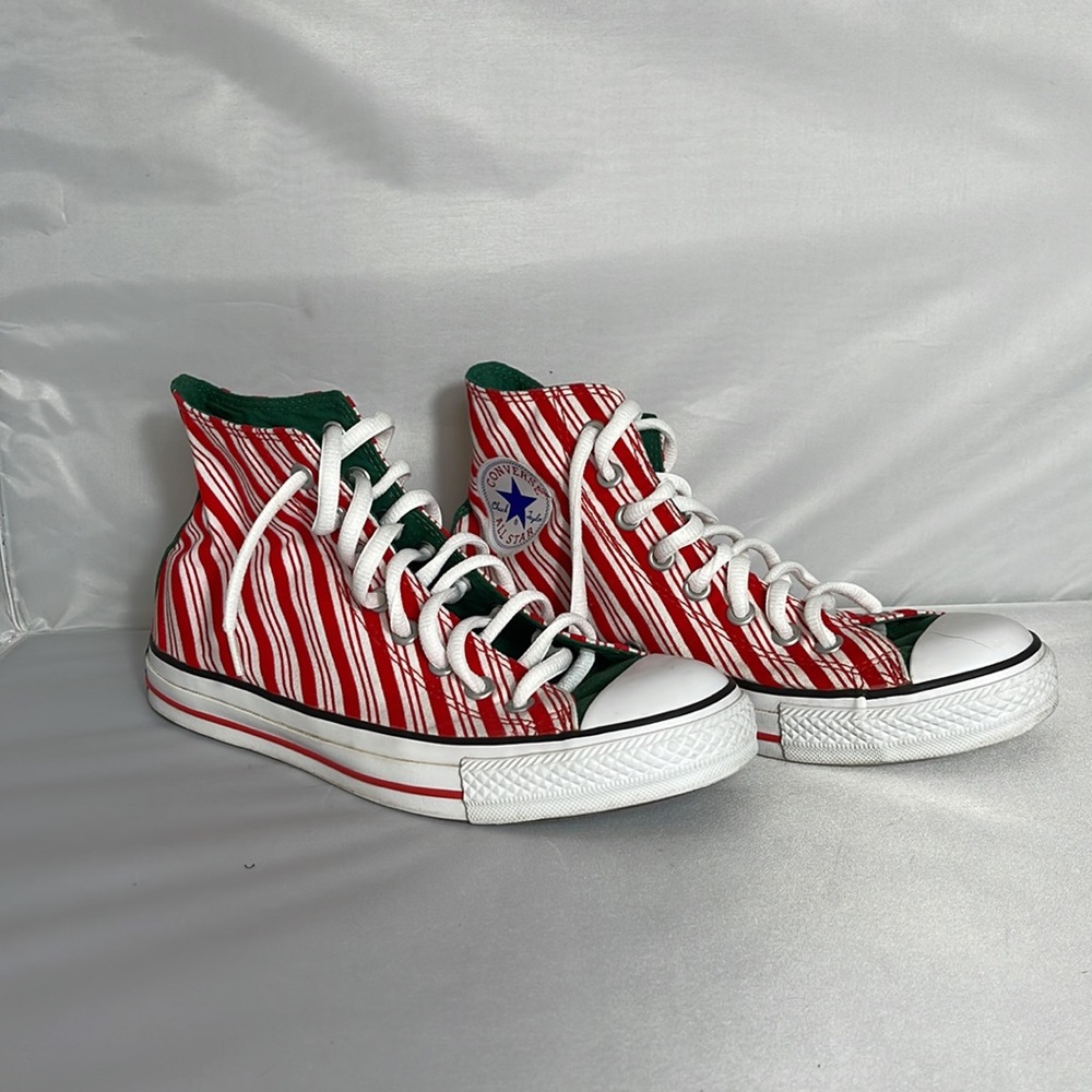 Rare Converse Chuck Taylor Candy Cane Hi-Top Shoes Men Size 7/Women’s Size 9